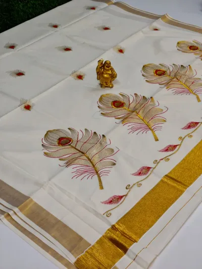 Designer Floral Border Saree – Off White & Red